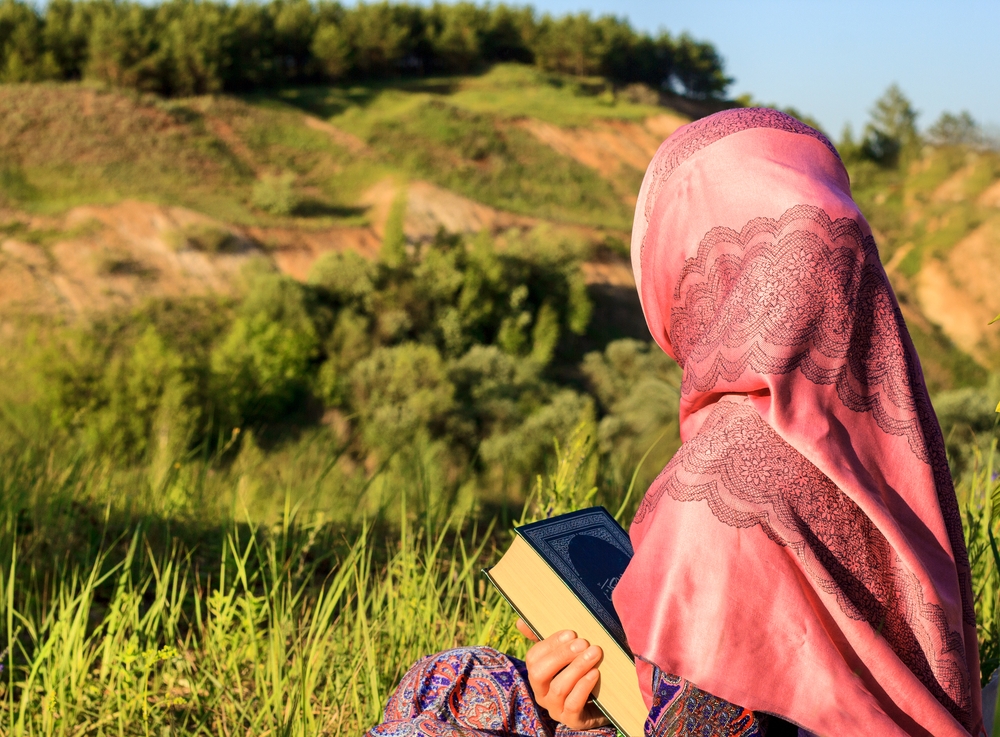 muslim woman nature